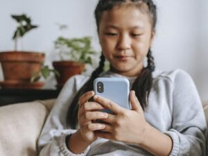 Conseils pour limiter le temps d'écran de vos enfants