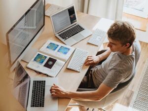 Compétences et conditions requises pour devenir développeur de jeux vidéo