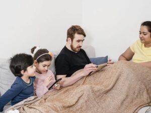 8-Ne vous fiez pas au renforcement négatif. Faites du temps d'écran un privilège, et non un droit.